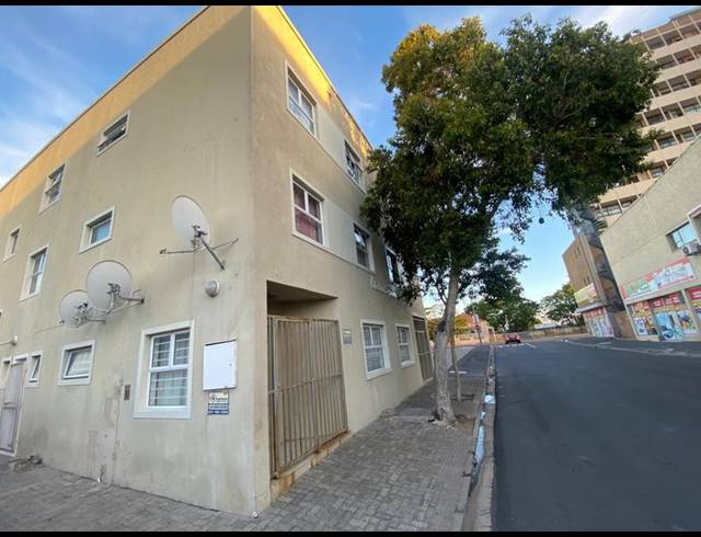 2 BEDROOM APARTMENT FOR SALE IN GOODWOOD ESTATE
